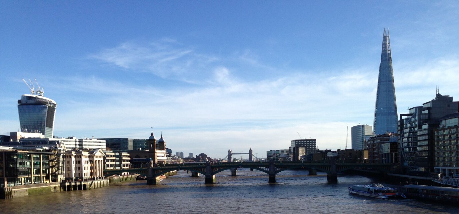 iPhone 5 back camera 4.12mm f/2.4 sample photo. London, landscape, cities photography