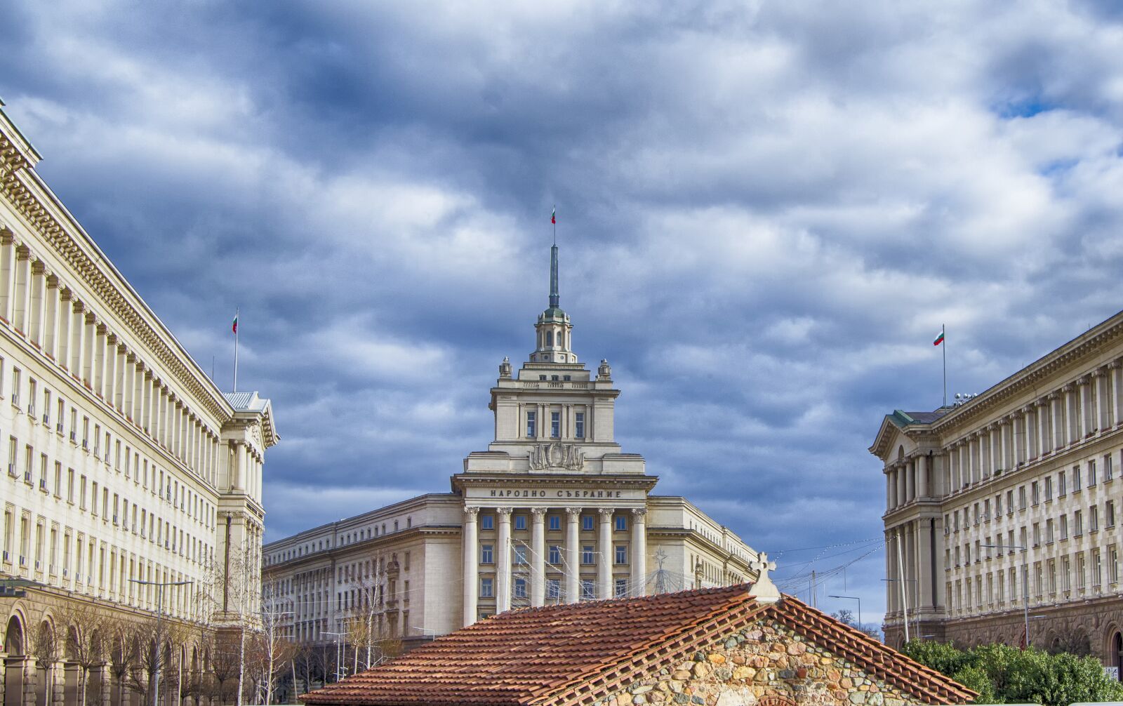 Nikon D5100 sample photo. Sofia bulgaria, stalinist architecture photography