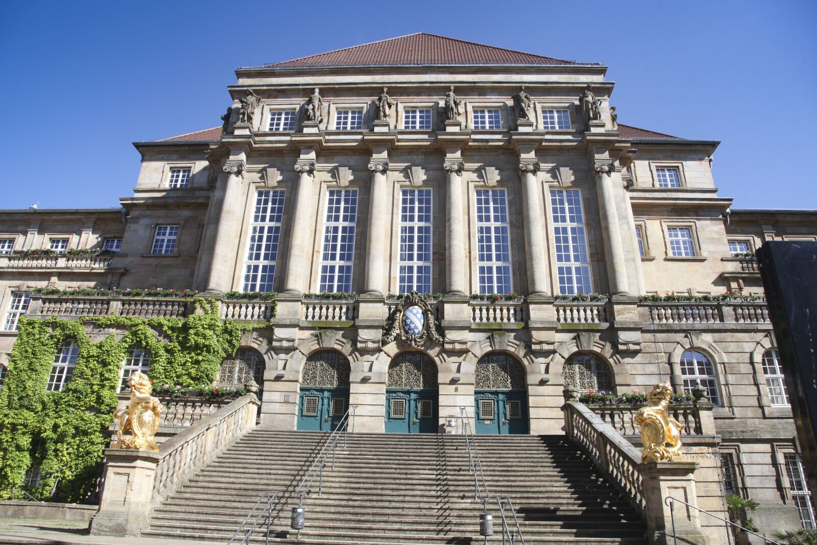 Canon EOS 5D Mark II sample photo. Germany, kassel, town hall photography