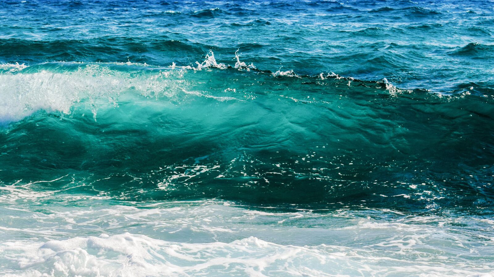 Nikon D3300 sample photo. Wave, transparent, smashing photography