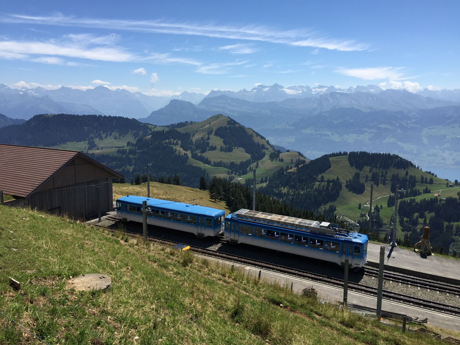 iPhone 6 Plus back camera 4.15mm f/2.2 sample photo. Train, mountain, swiss photography