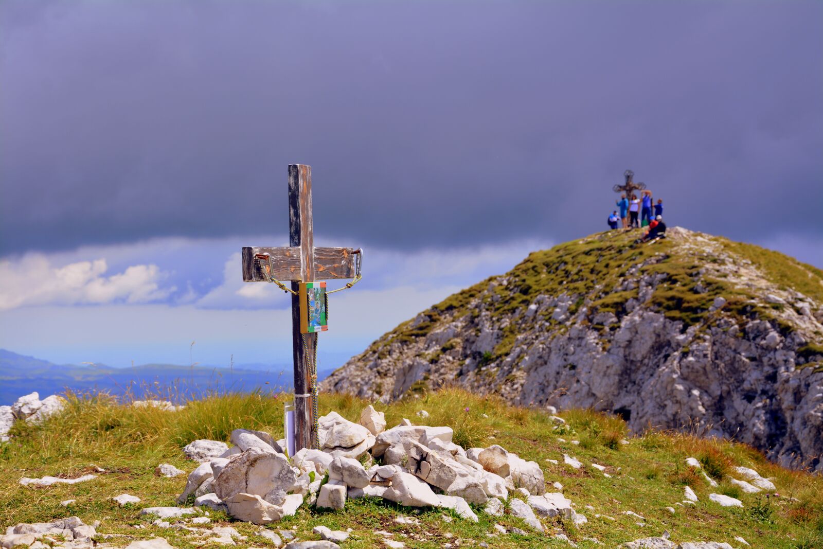 Nikon D7100 sample photo. Cross, top, mountain photography