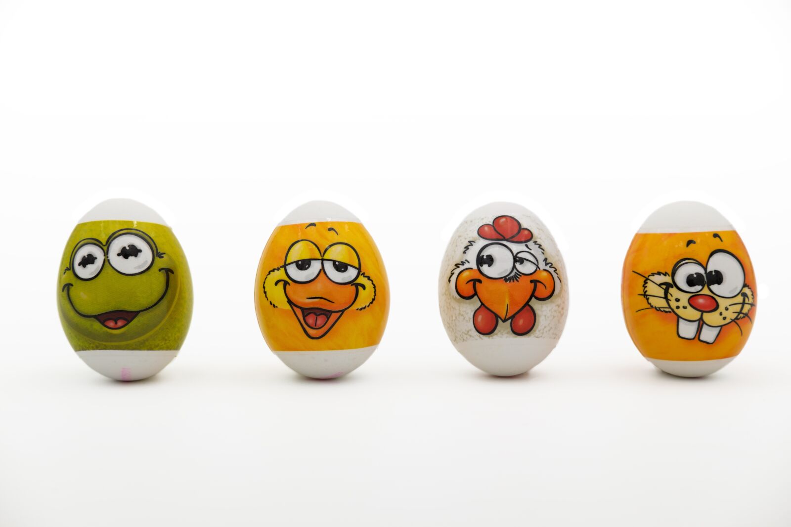 Fujifilm X-T2 + Fujifilm XF 35mm F2 R WR sample photo. Easter eggs, easter, easter photography