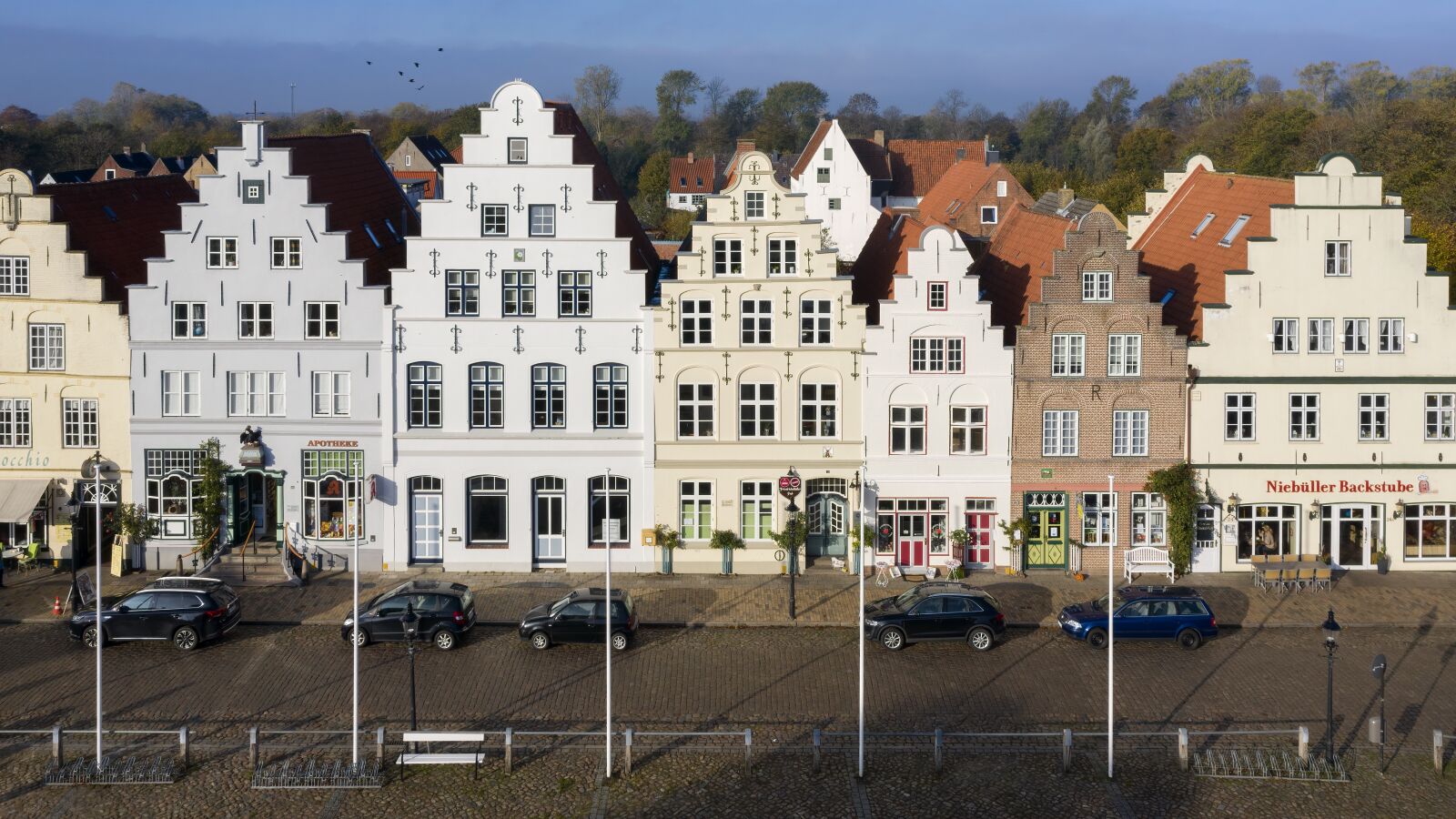Hasselblad L1D-20c sample photo. Friedrichstadt, staircase, gabled houses photography