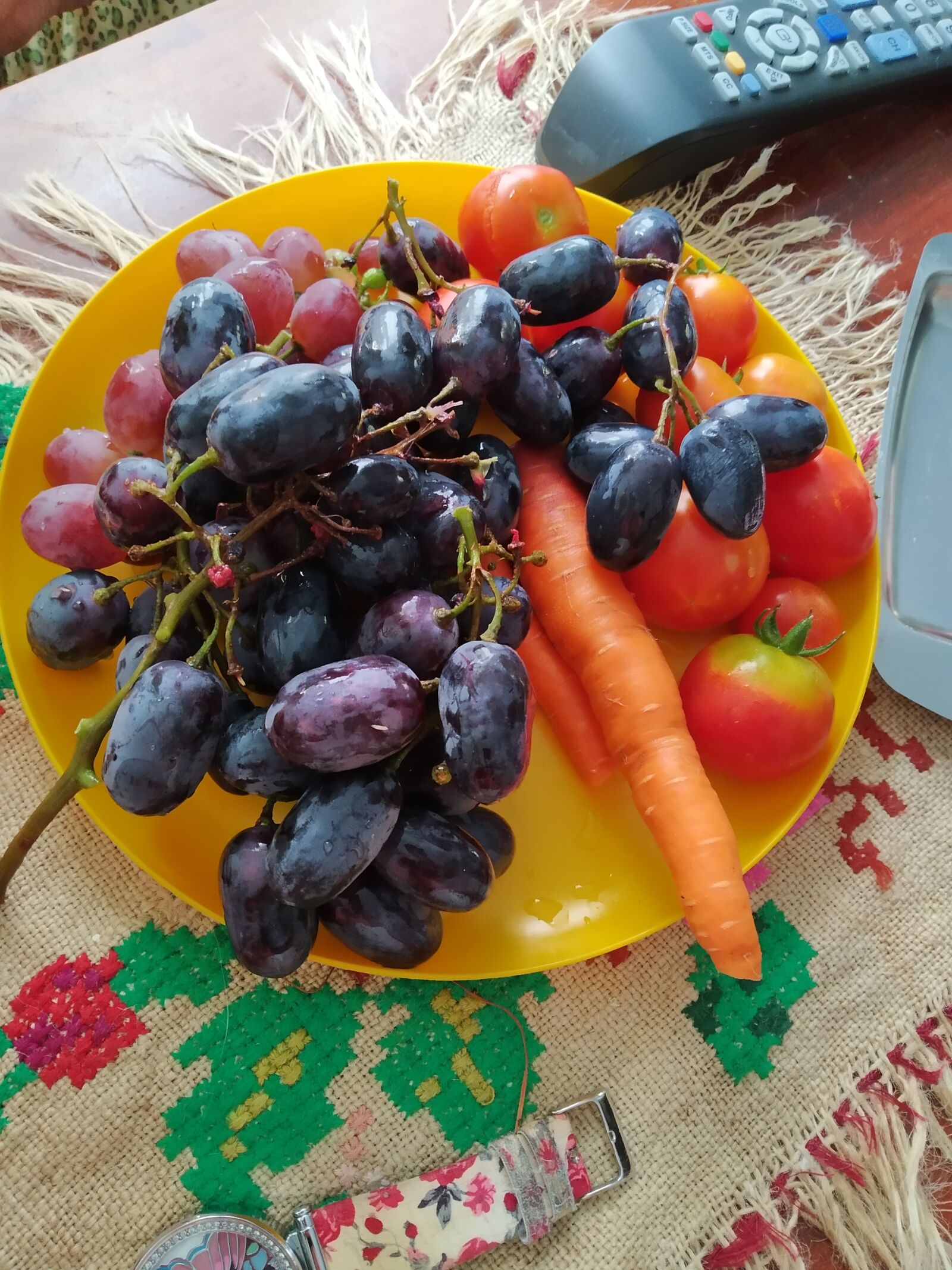 Xiaomi Redmi 7 sample photo. Still life, healthy food photography