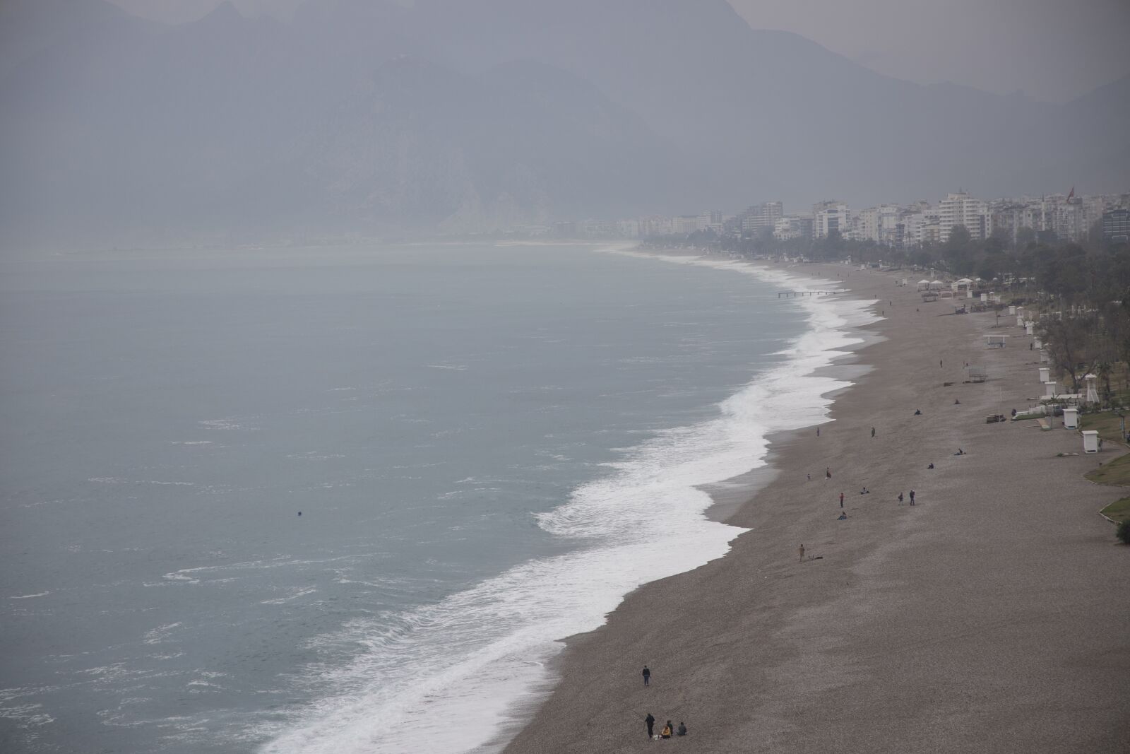 Canon RF 24-105mm F4L IS USM sample photo. Beach, marine, wave photography