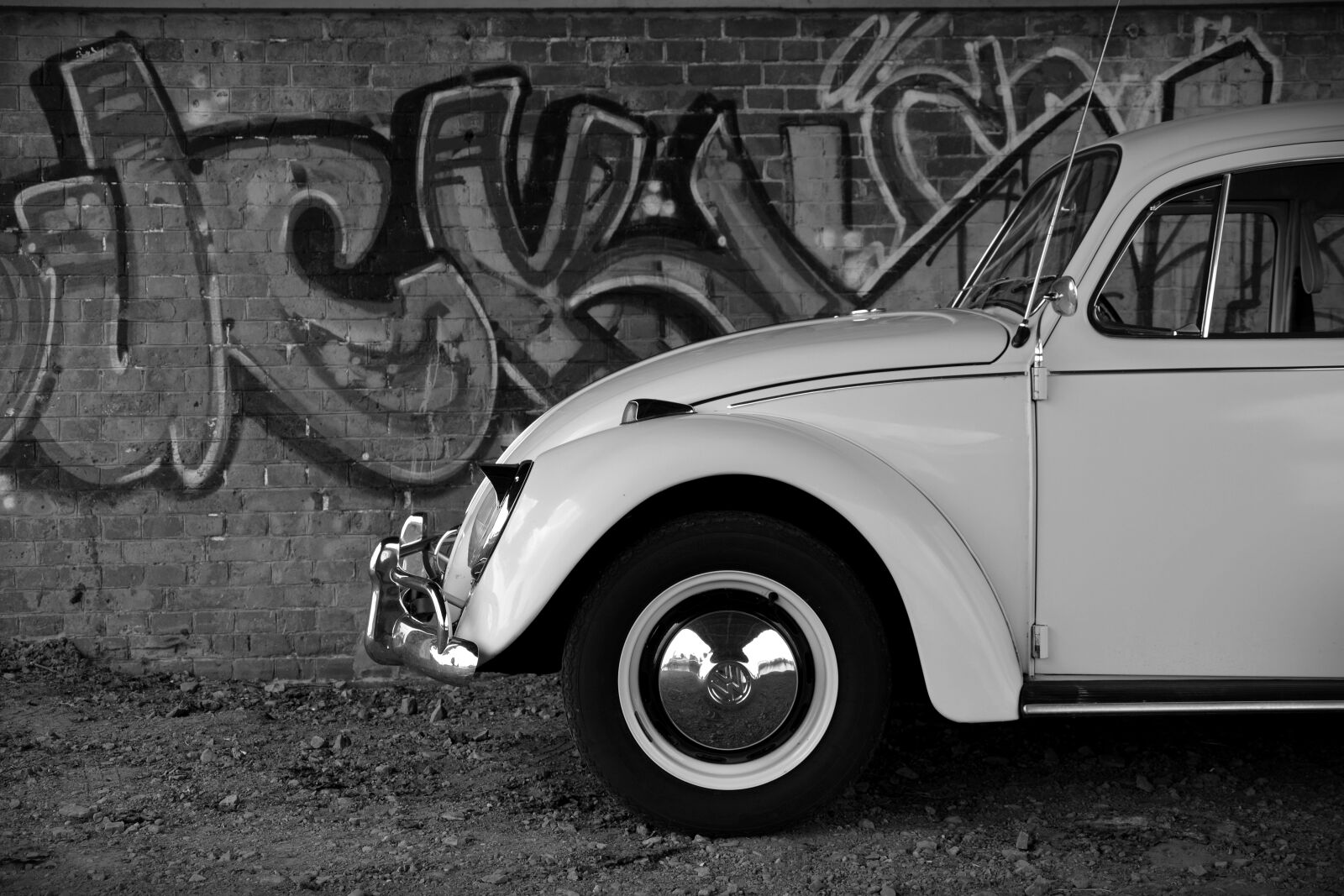 Nikon D5200 sample photo. Vw, beetle, graffiti photography