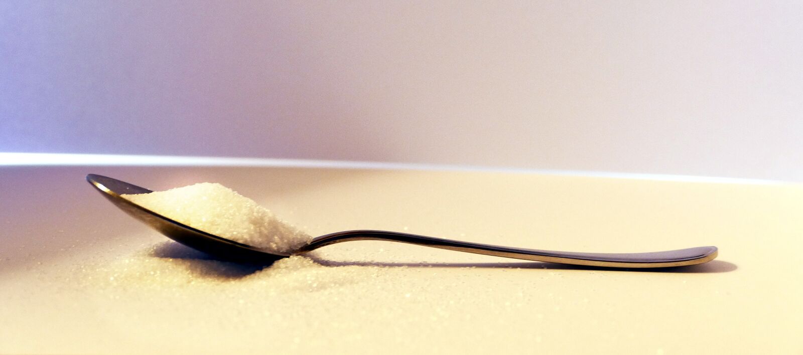 Panasonic Lumix DMC-FZ1000 sample photo. Spoon, sugar, mary poppins photography
