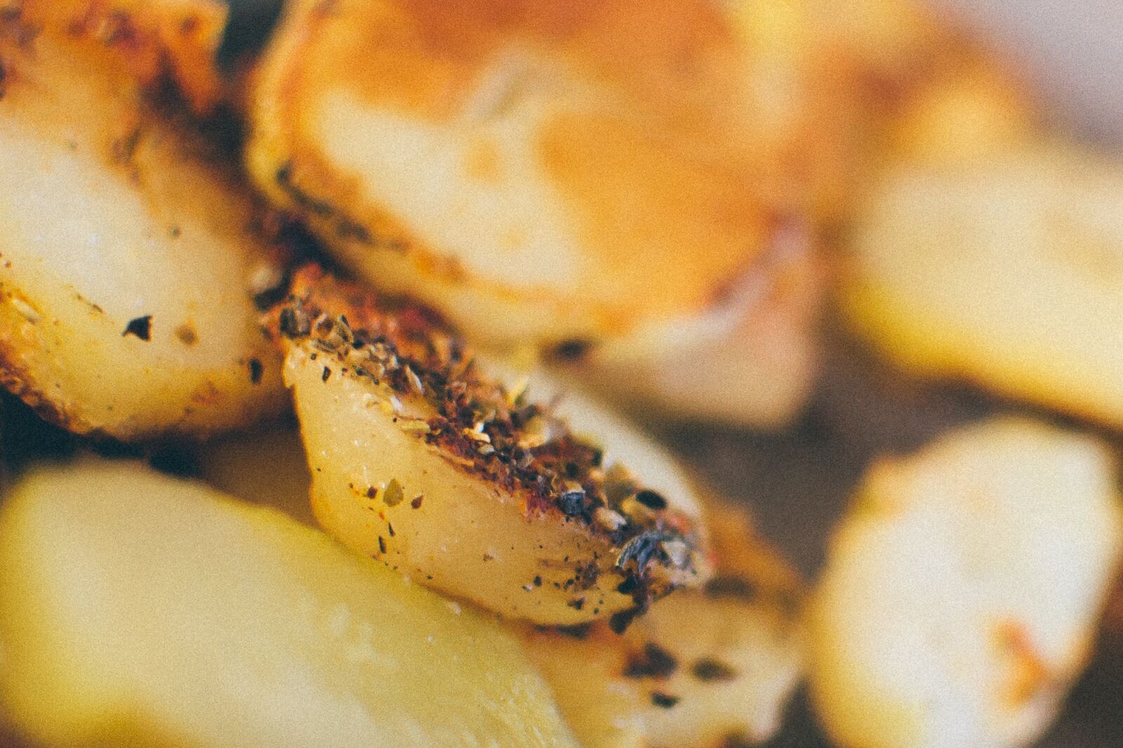 Nikon D3100 sample photo. Potatoes, seasoning, spices photography