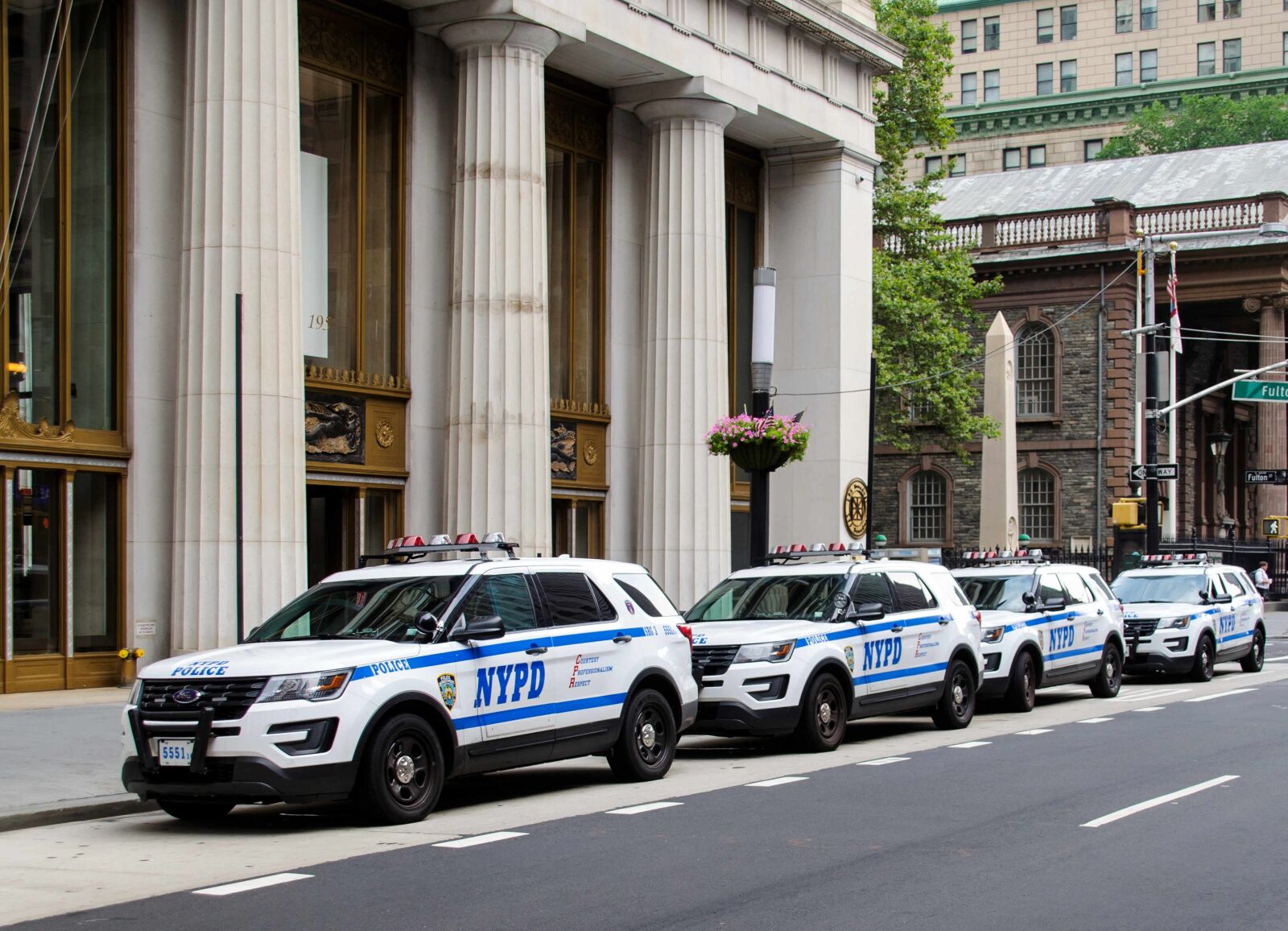 Nikon D5100 sample photo. Usa, new york, nypd photography