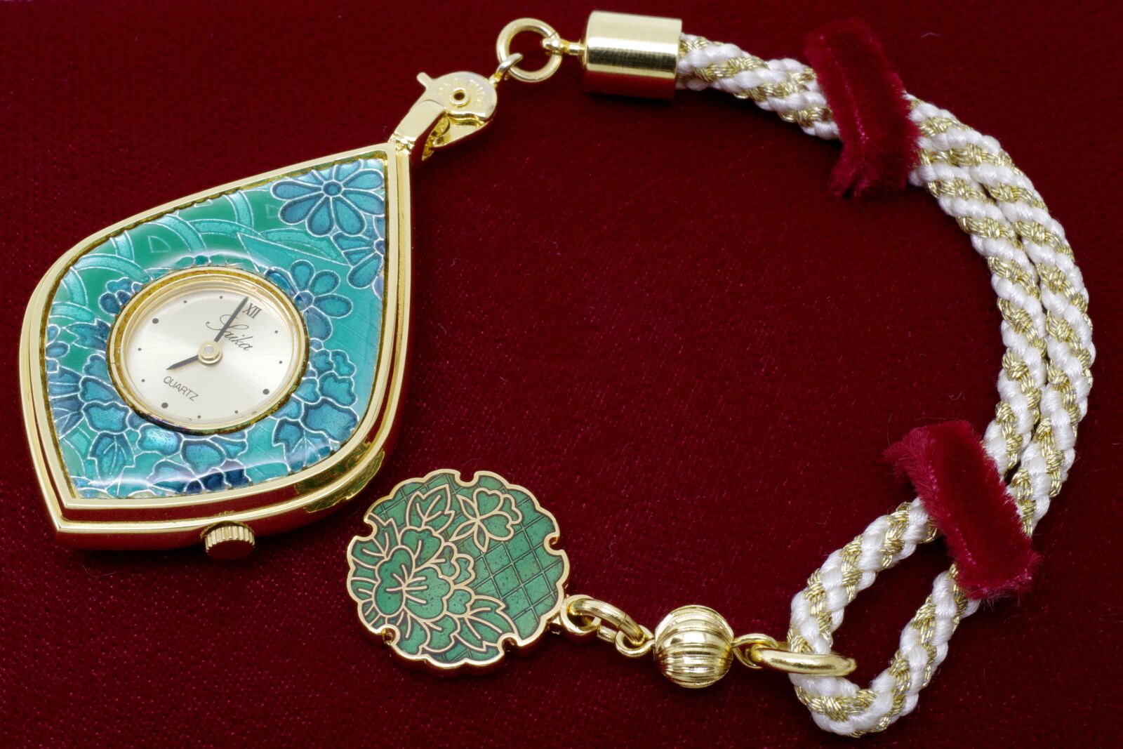 Pentax KP sample photo. Watch, pocket watch, crafts photography
