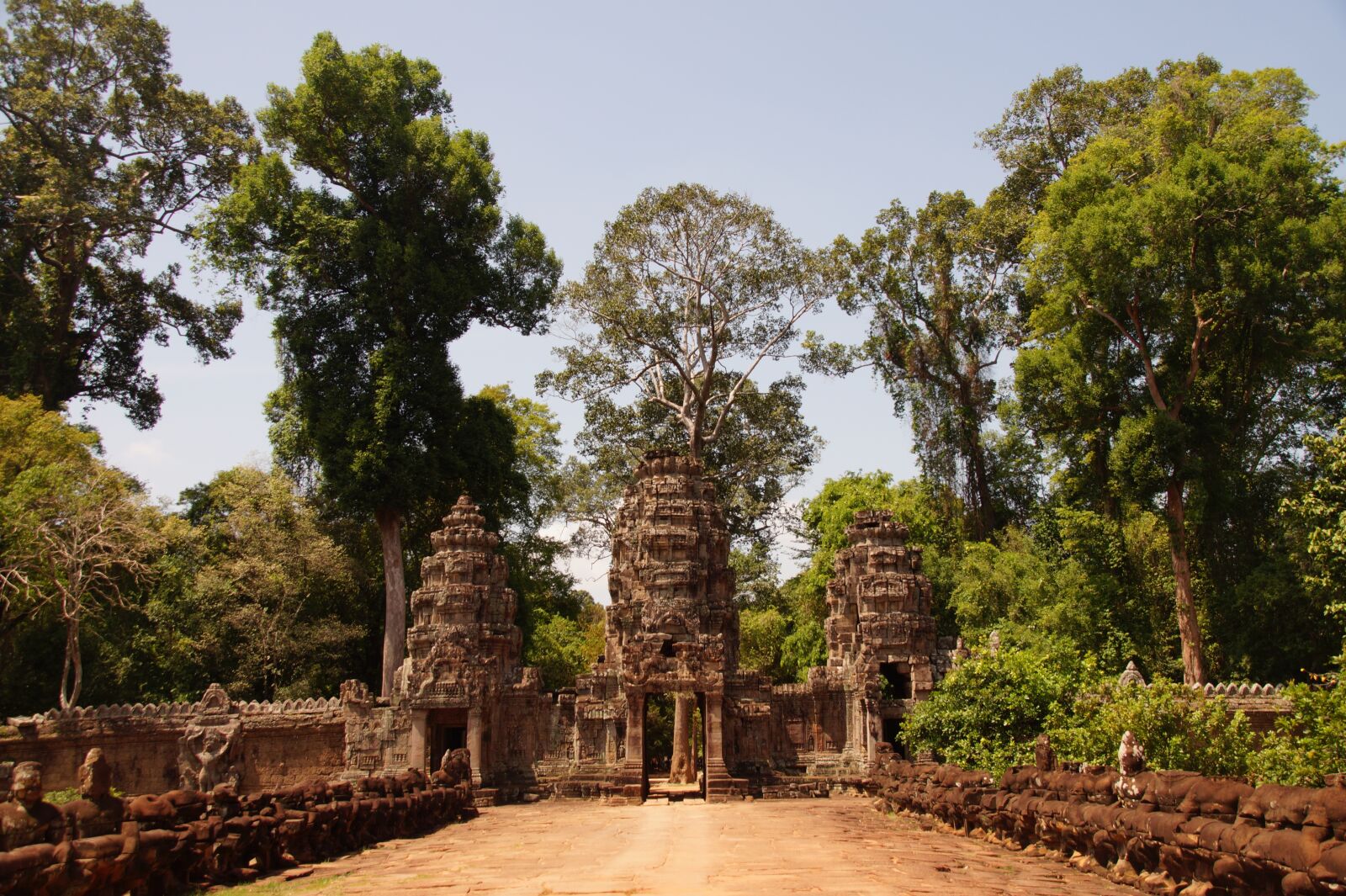 Sony SLT-A58 sample photo. Cambodia, angkor, temple photography