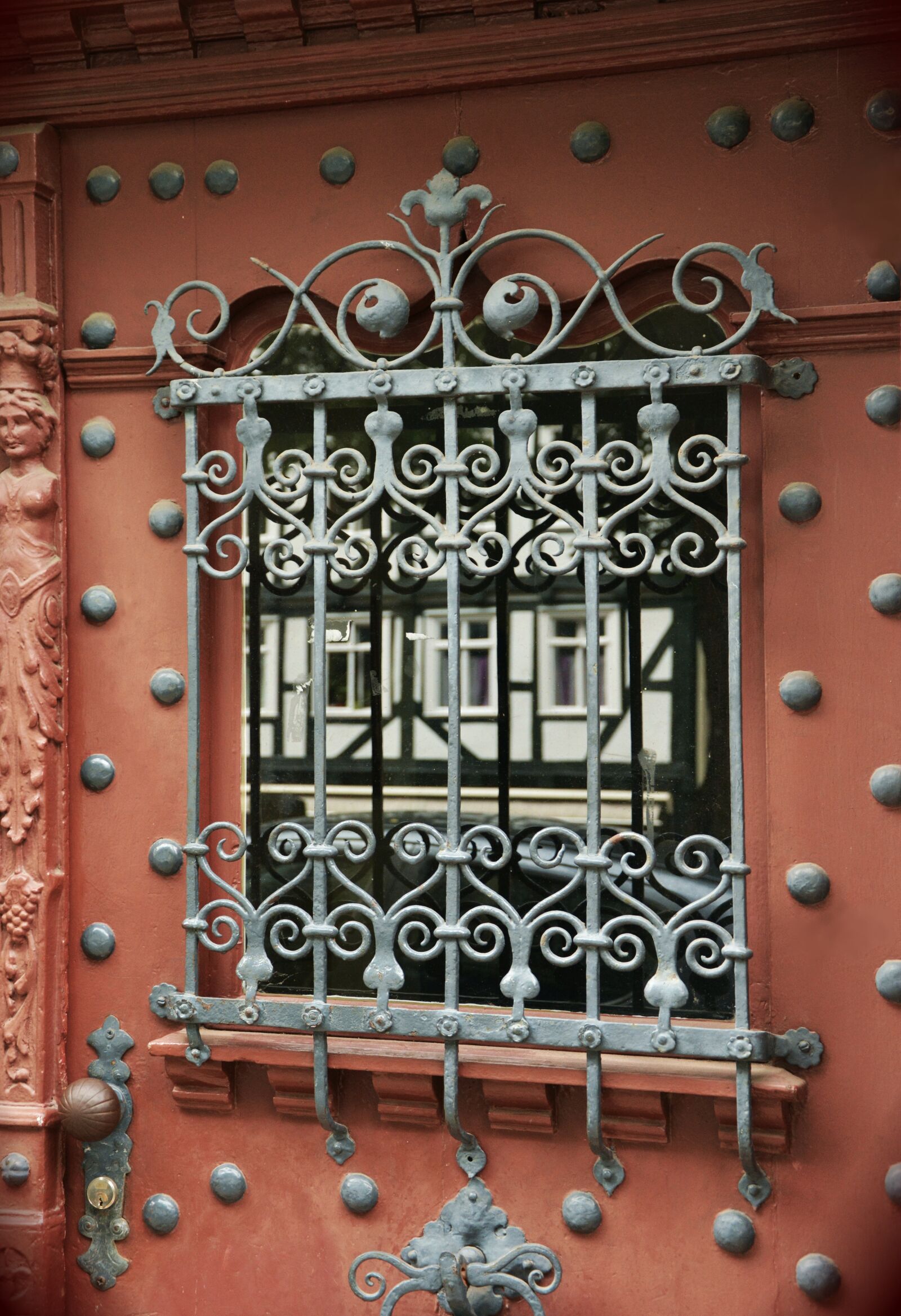 Nikon D5200 sample photo. Door, old door, ironwork photography