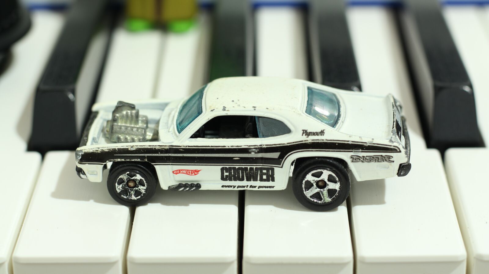 Canon EOS 700D (EOS Rebel T5i / EOS Kiss X7i) sample photo. Car, iron, miniature photography