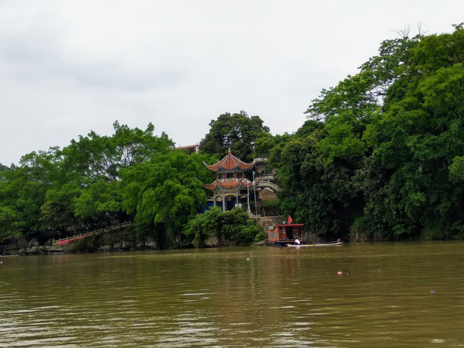 Xiaomi Redmi 5 Plus sample photo. China, river, house photography