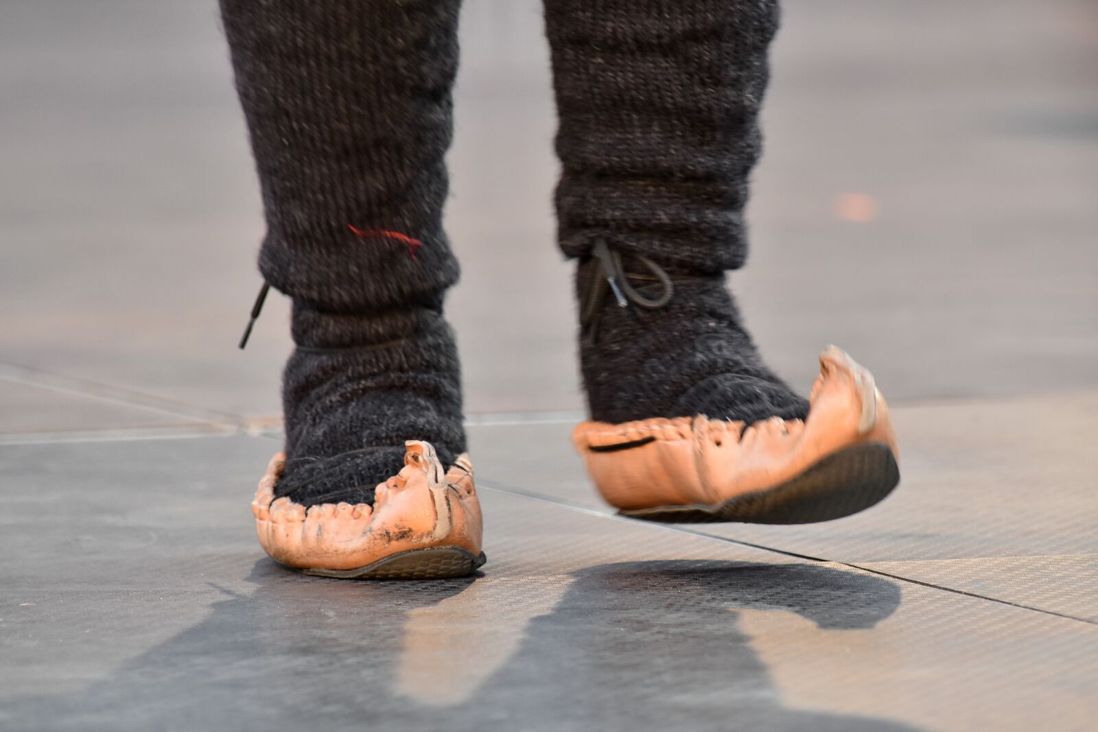 Nikon D5500 sample photo. Footwear, foot, sock, clothing photography