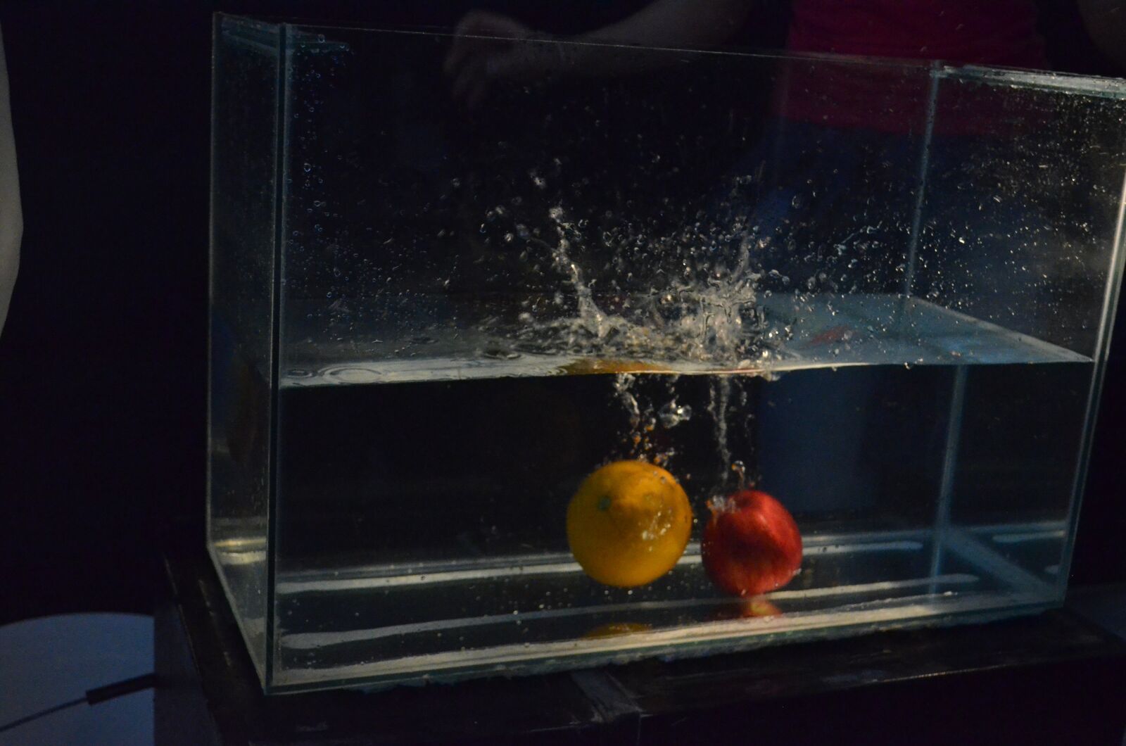 Nikon D5100 sample photo. Fruit, water, healthy photography