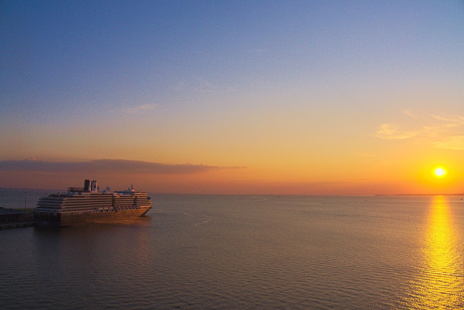 Panasonic Lumix DMC-GH3 sample photo. Landscape, sea, boat photography