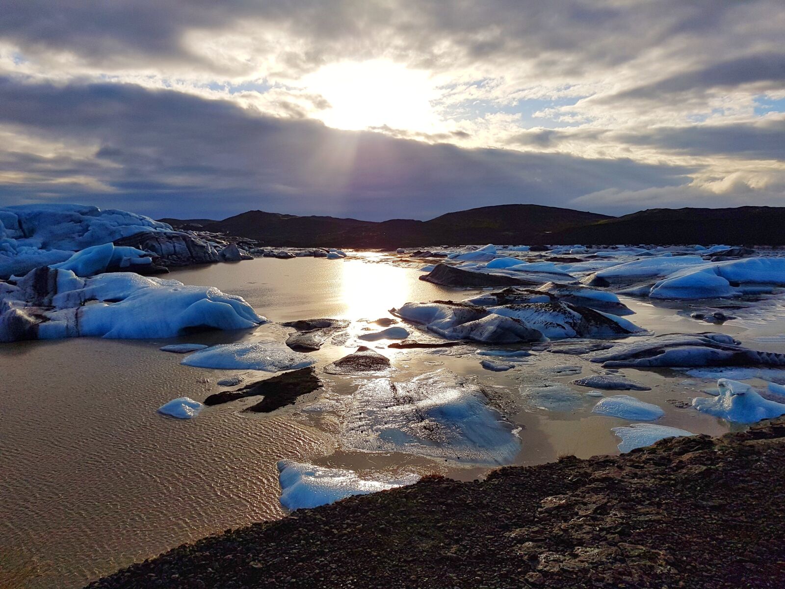 Samsung Galaxy S7 Edge sample photo. Sunset, iceberg, lagoon photography