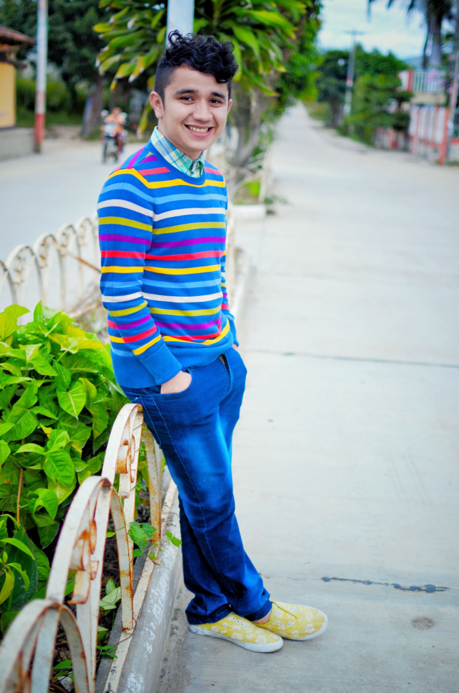 Nikon D5100 sample photo. Colors, outdoors, people photography