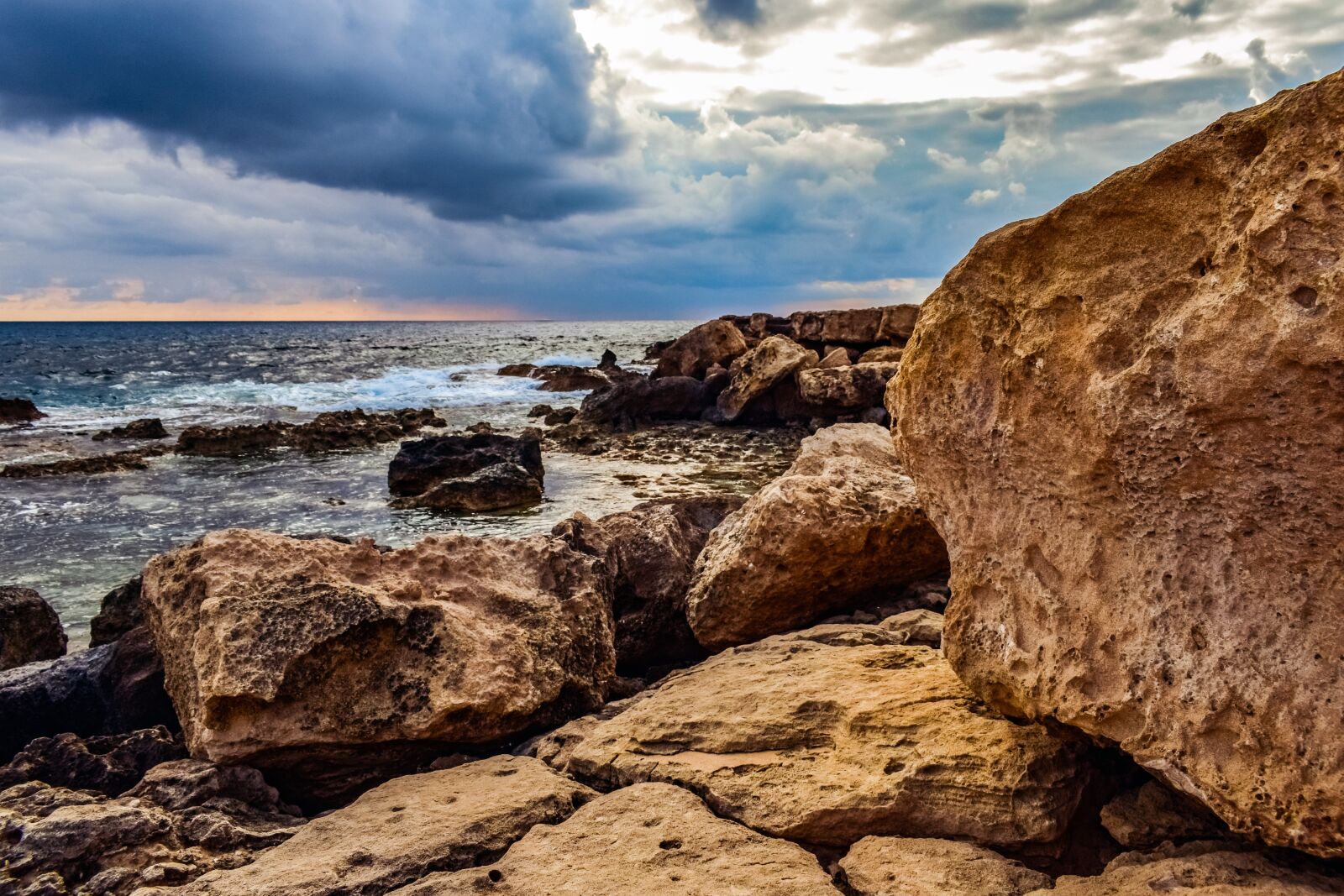 Nikon D3300 sample photo. Rocky coast, rock, sea photography