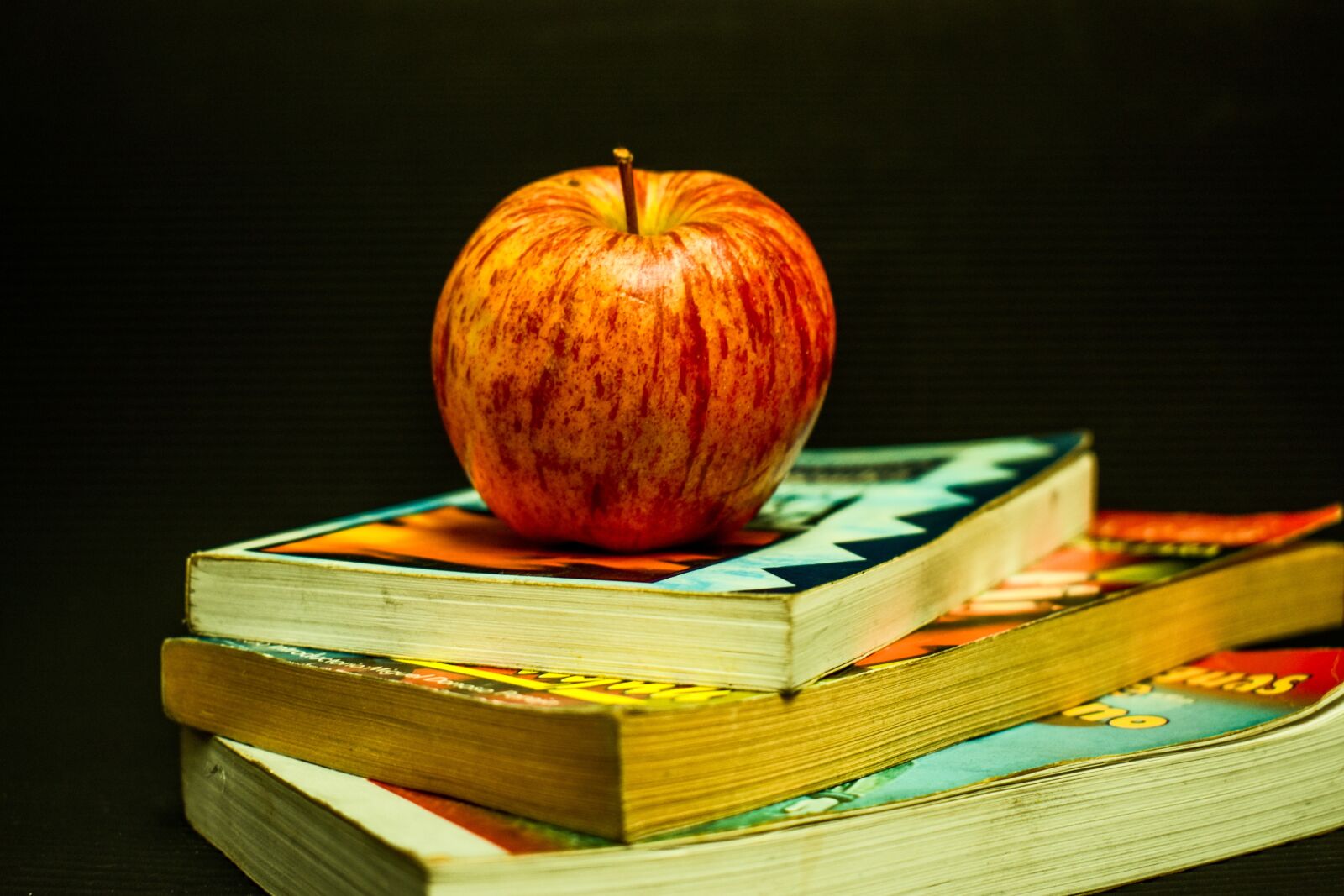 Nikon D3400 sample photo. Apple, healthy, fruit photography