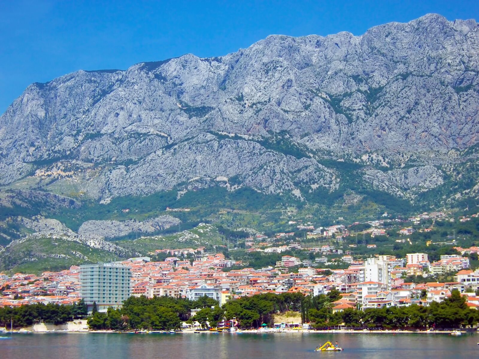 Samsung NV8 , VLUU NV8 sample photo. Mountain, city, coast photography