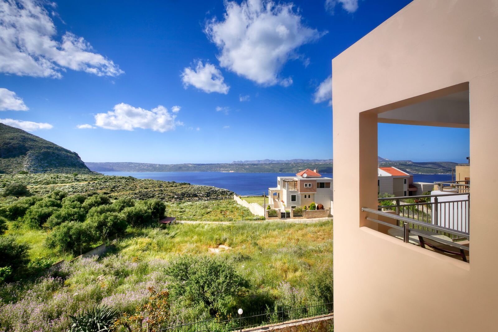 Panasonic Lumix DMC-GX8 sample photo. Crete, greece, landscape photography