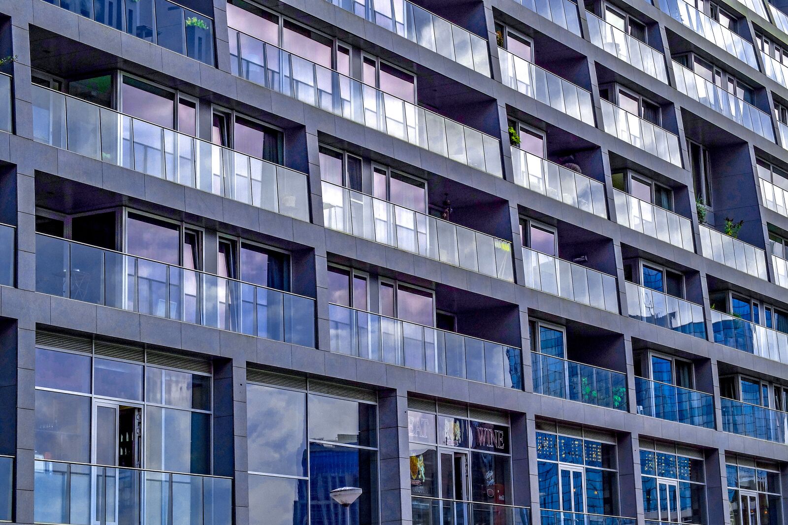 Fujifilm X30 sample photo. Building, reflection, architecture photography