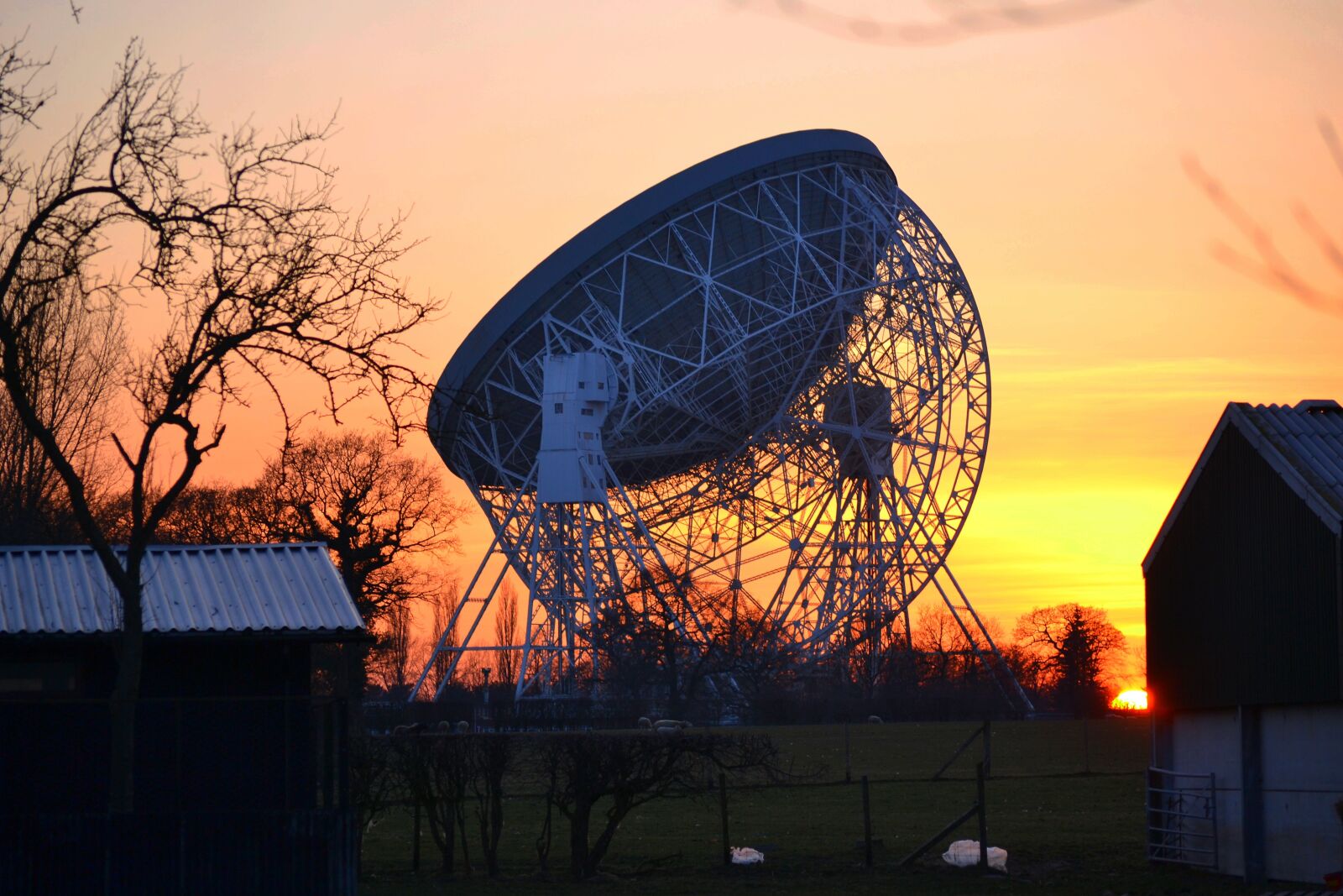 Nikon D3100 sample photo. Bank, telescope, sunset photography