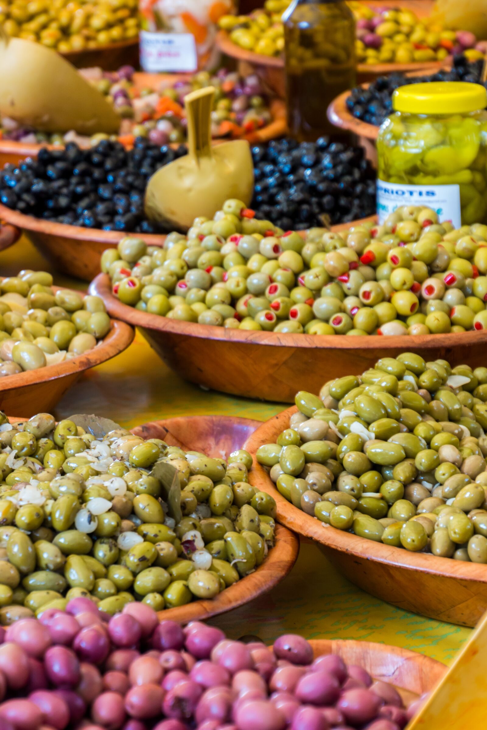 Canon EOS 70D sample photo. Olives, oil, green photography