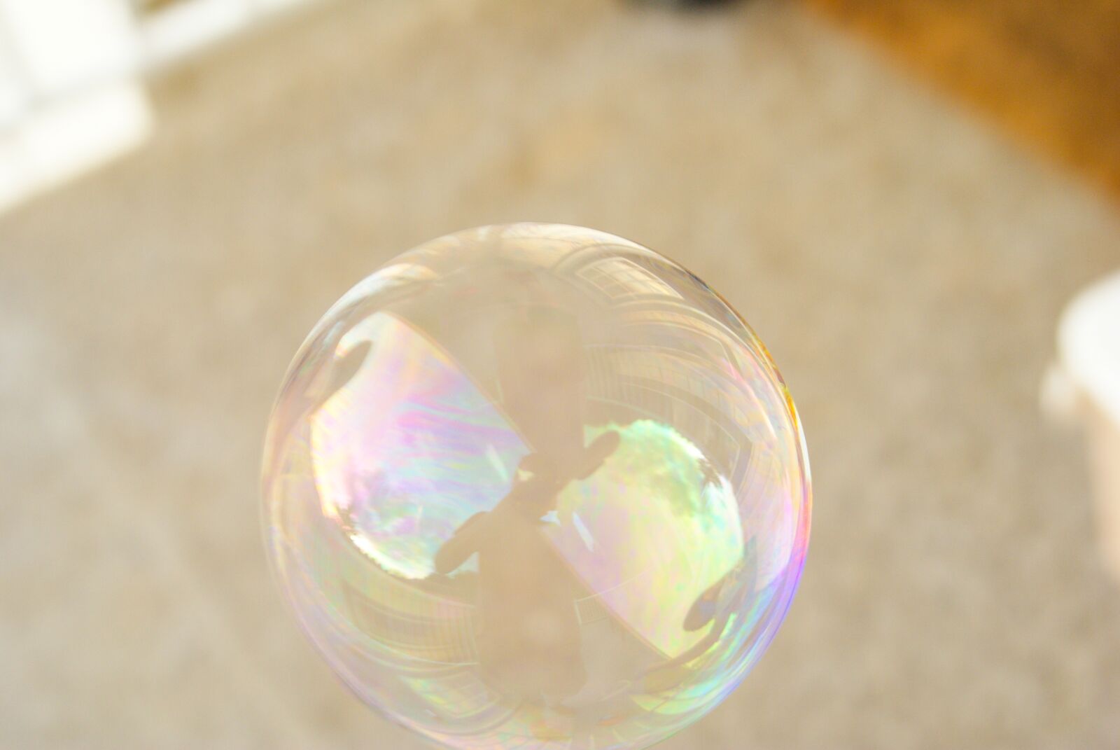 Sony Alpha DSLR-A200 sample photo. Bubble, reflect, blow photography