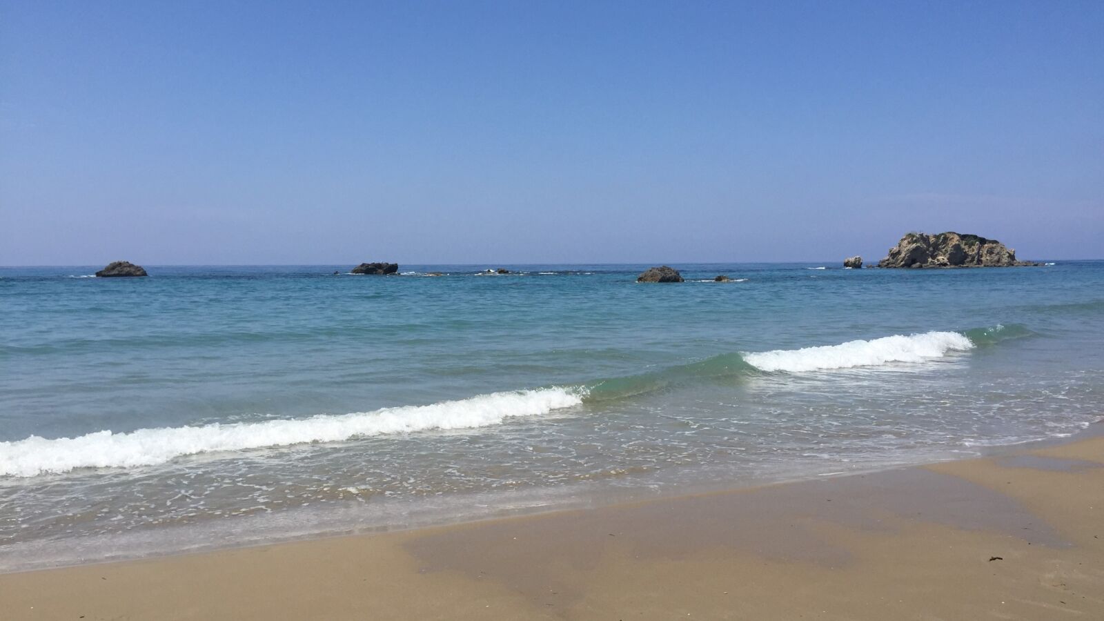 Apple iPhone 6 sample photo. Water, beach, sand photography