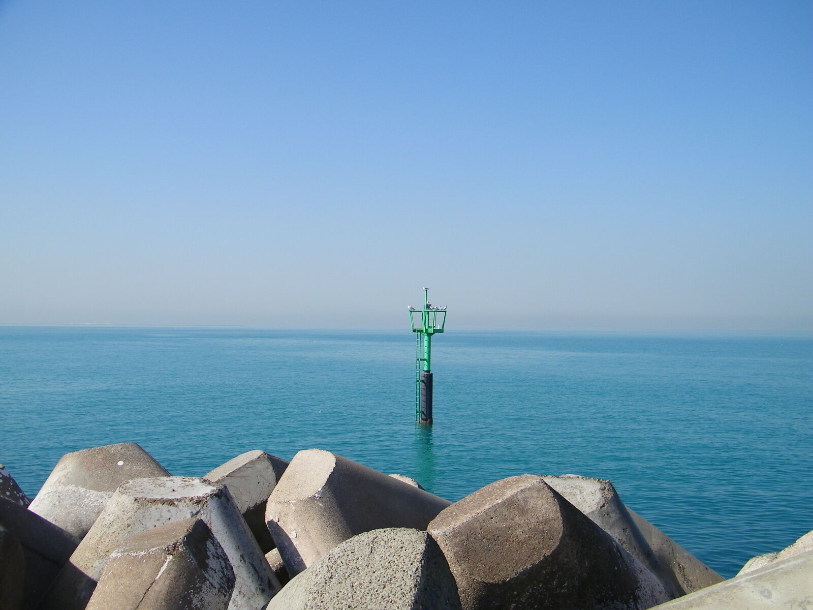 Kodak EASYSHARE Z1015 IS DIGITAL CAMERA sample photo. Dubai, jumeirah photography