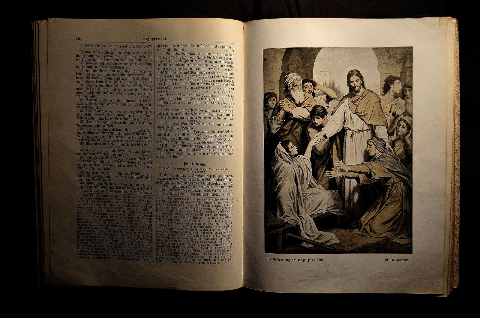 Nikon D5100 sample photo. Bible, book, god's words photography