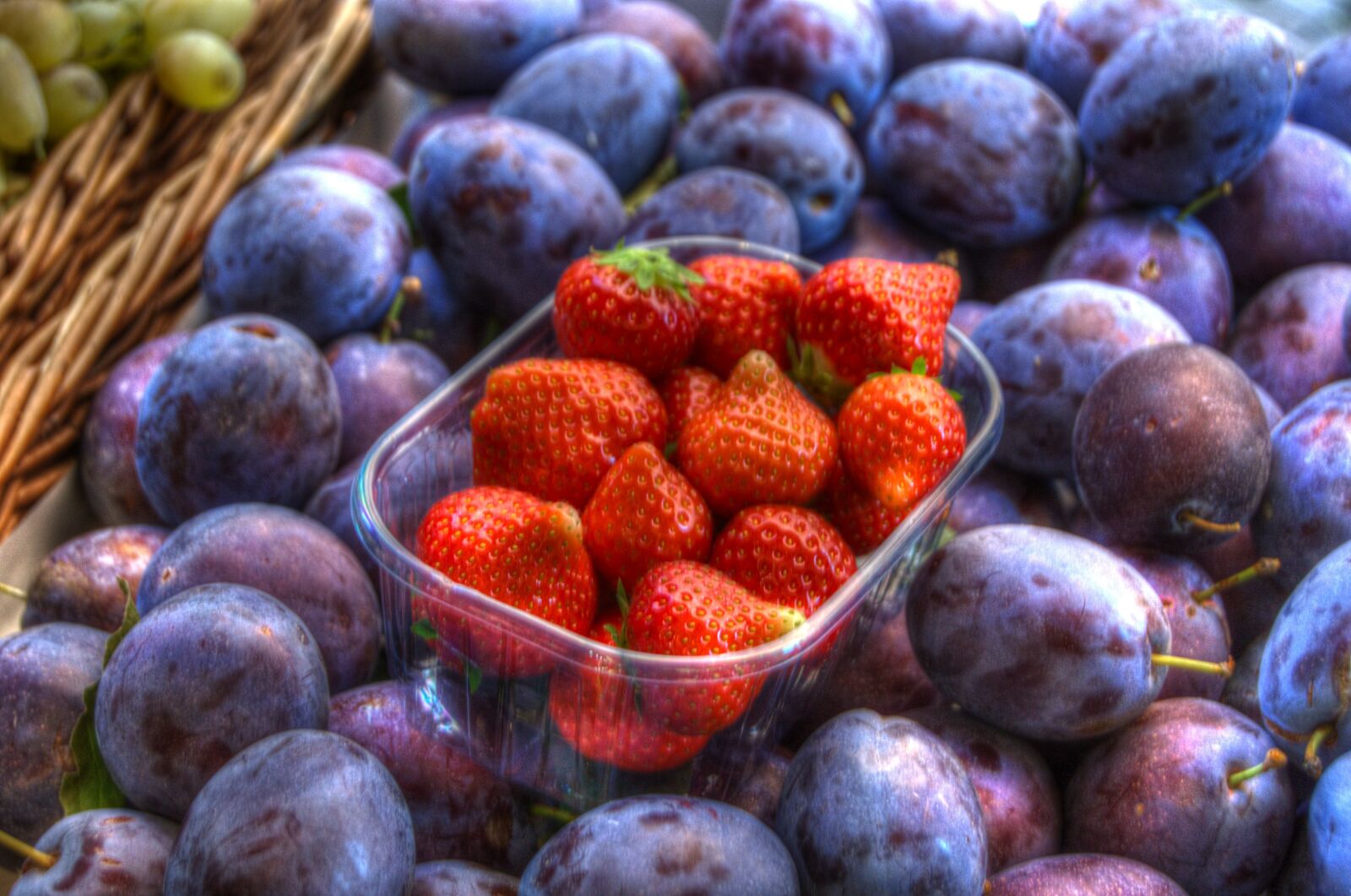 Nikon D5100 sample photo. Fruit, strawberries, food photography