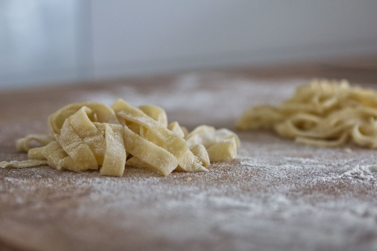 Canon EF 28-105mm f/3.5-4.5 USM sample photo. Noodles, wheat, pasta photography