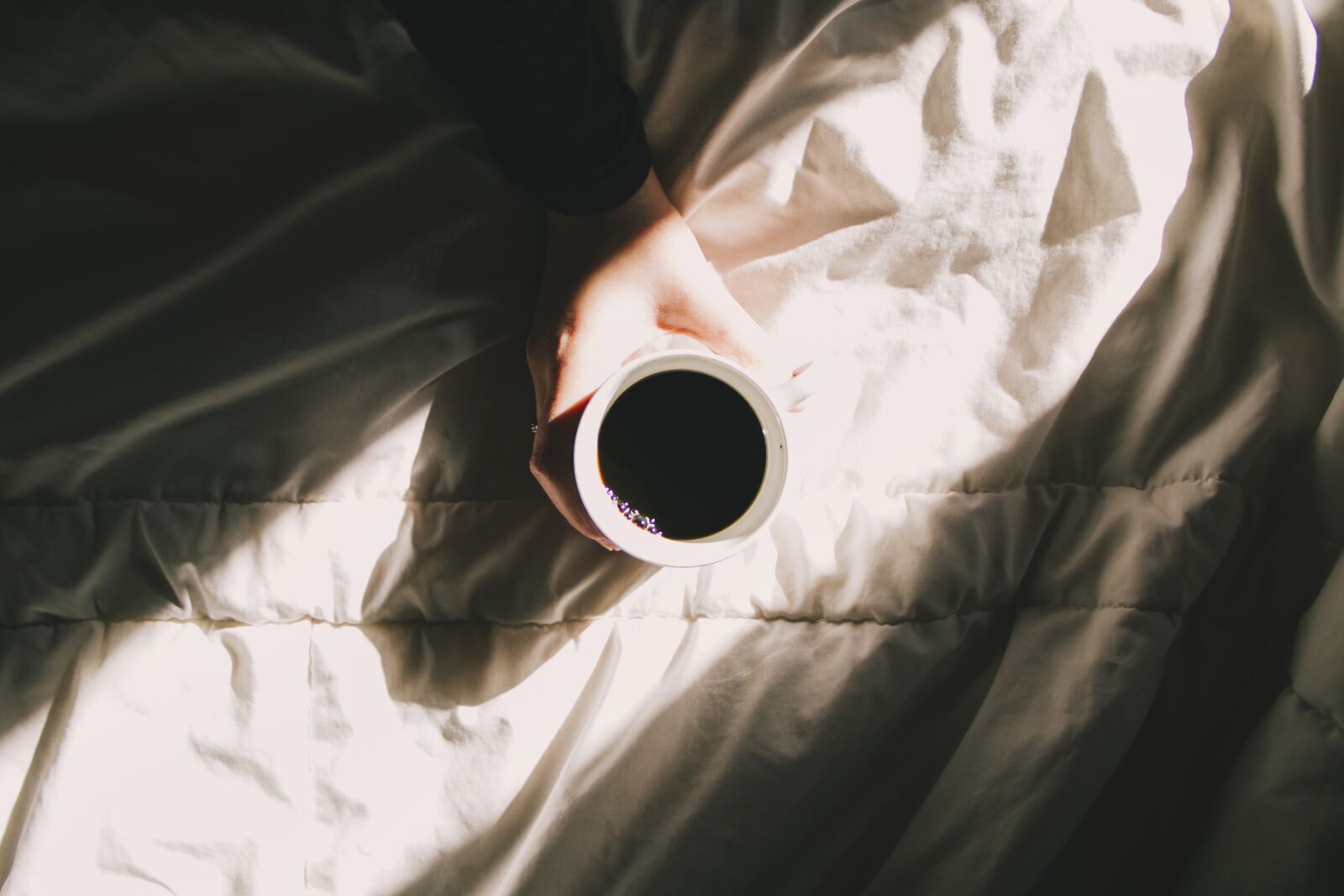 Canon EOS 7D sample photo. Bed, coffee, cup photography