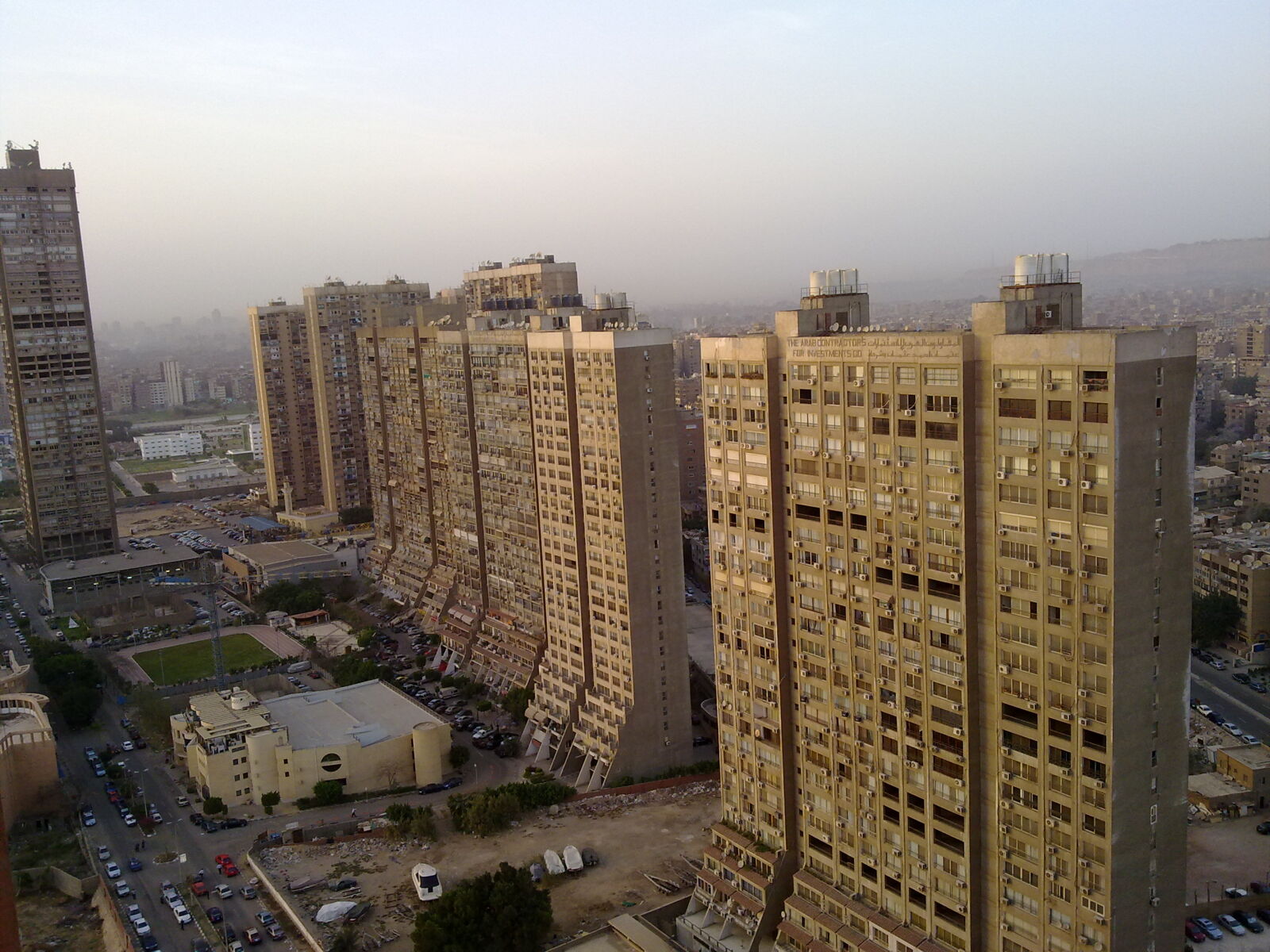 Nokia N97 mini sample photo. High, rise photography
