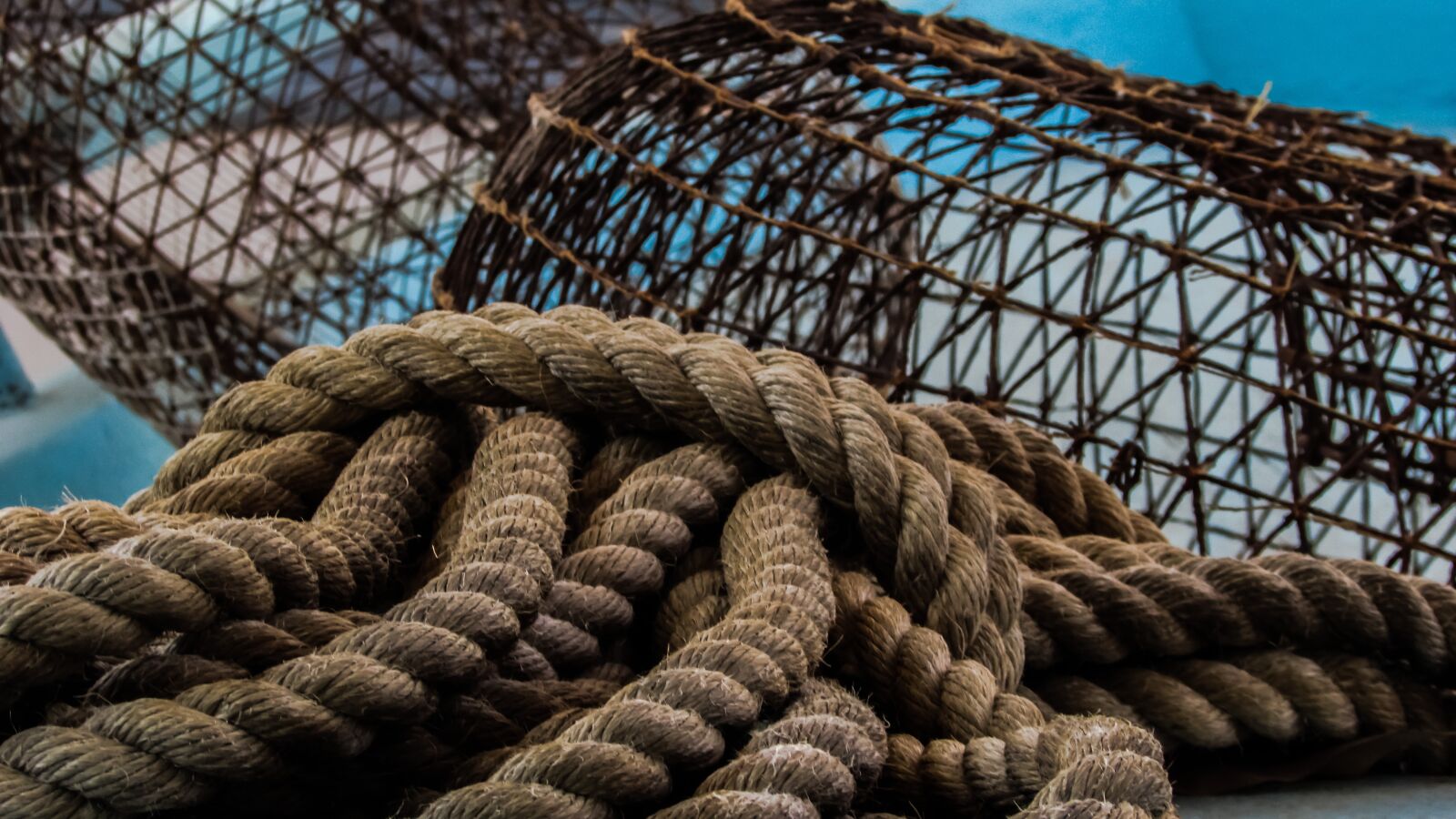 Canon PowerShot SX400 IS sample photo. Rope, fishing boat, equipment photography