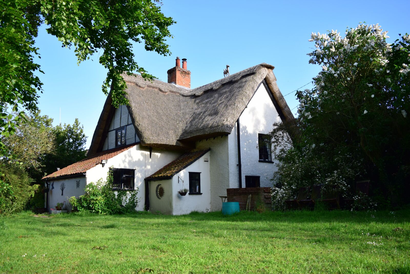 Nikon D5300 sample photo. Cottage, thatched, house photography