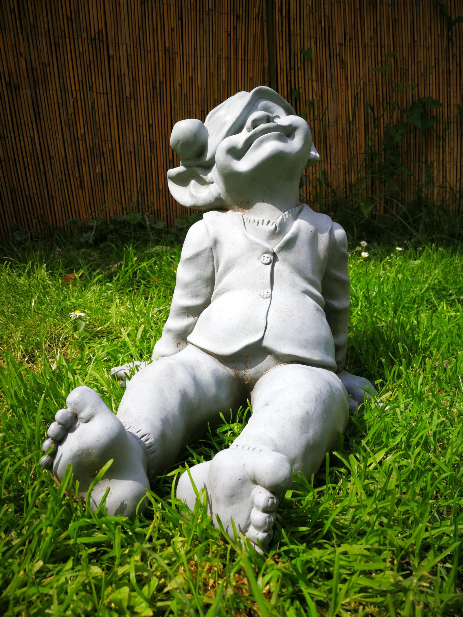 HUAWEI Mate 9 sample photo. Garden, sculpture, imp photography