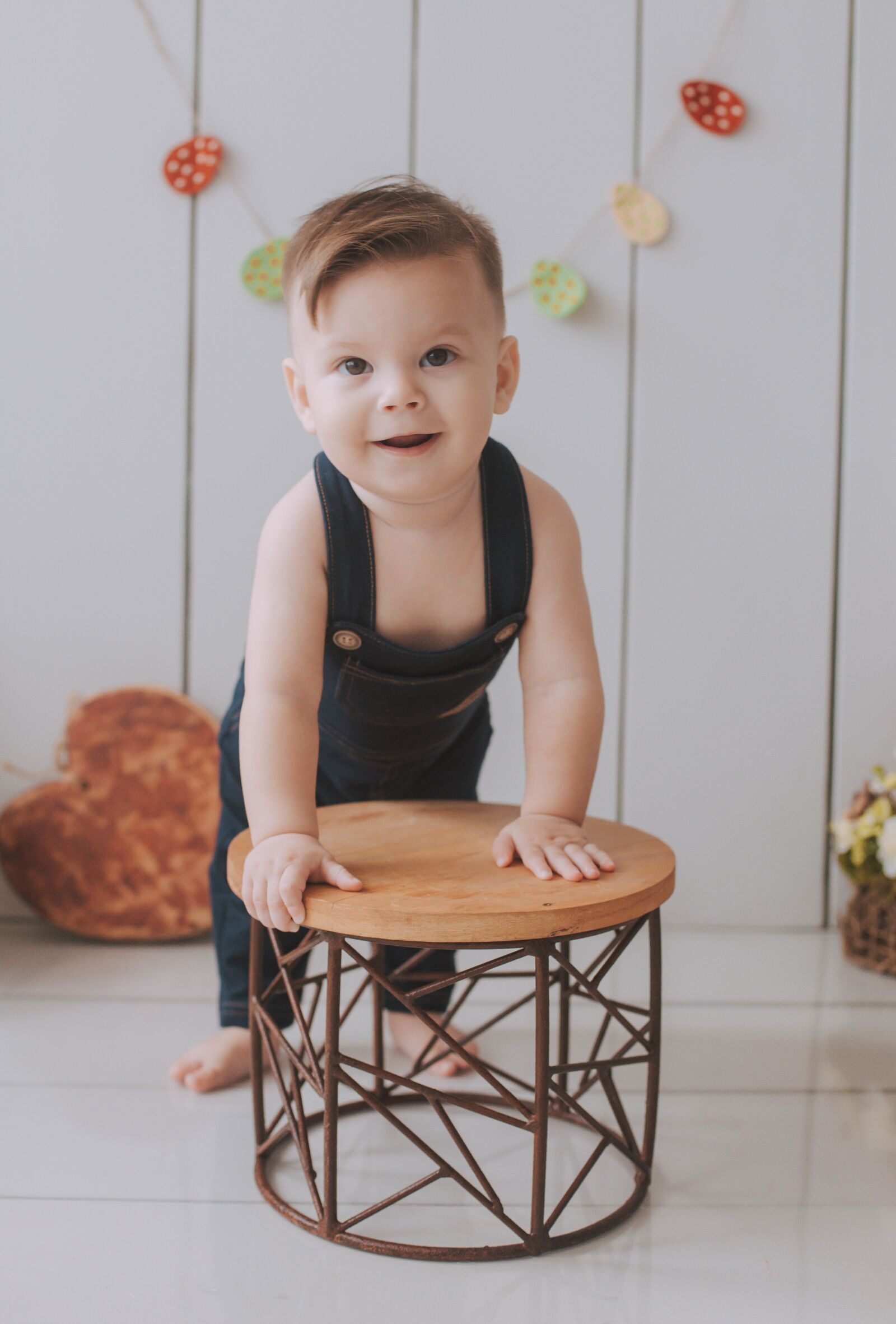 Canon EOS 6D + Canon EF 50mm F1.4 USM sample photo. Easter, child, baby photography