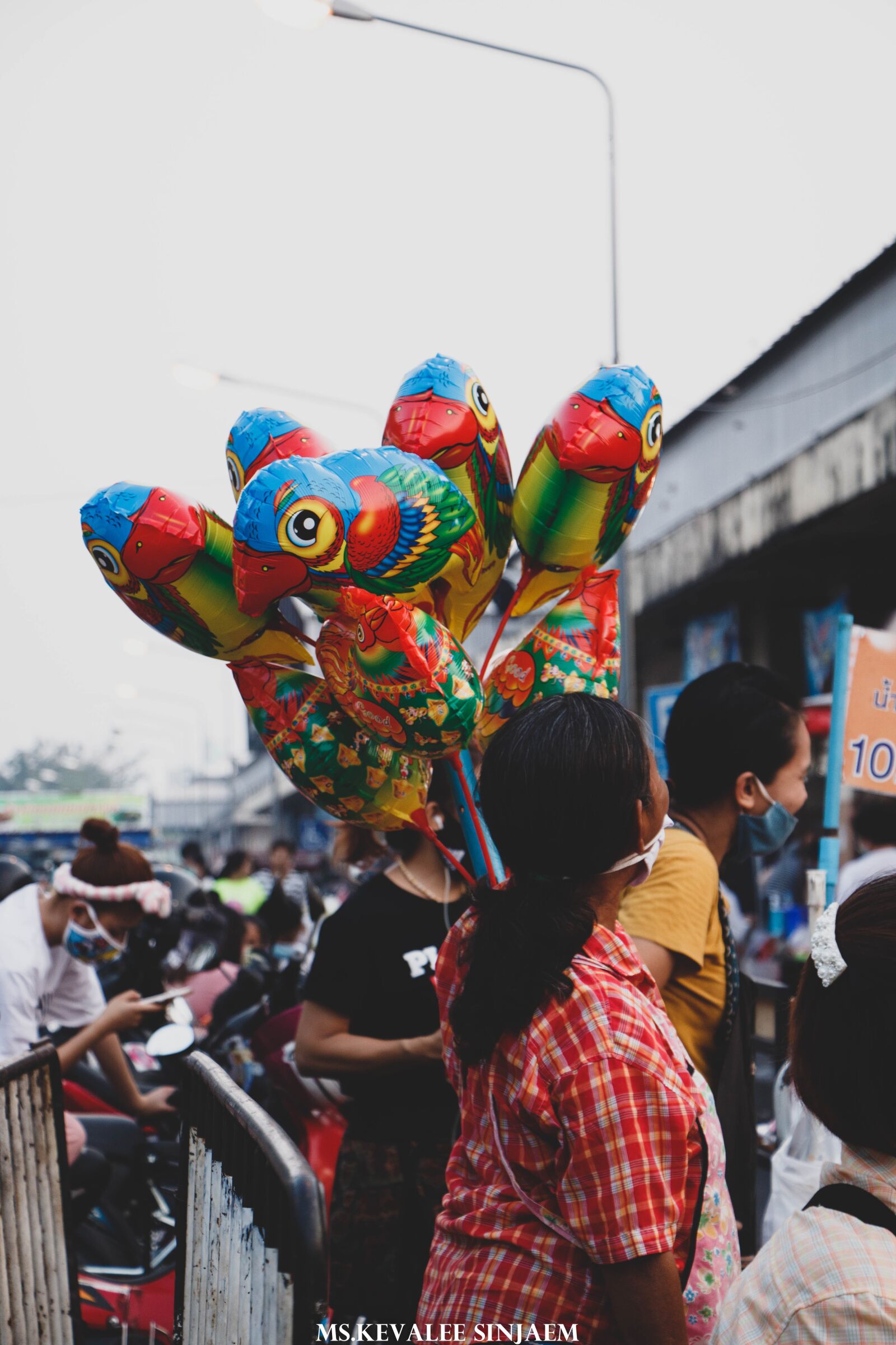 Canon EOS 750D (EOS Rebel T6i / EOS Kiss X8i) sample photo. Street, market, thailand photography