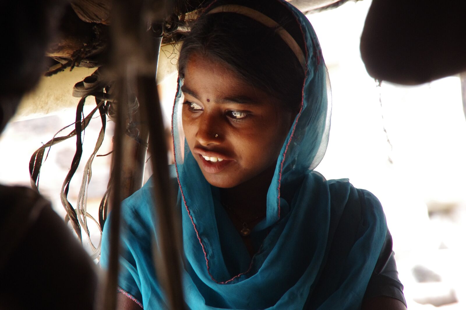 Pentax K-5 sample photo. Indian, girl, slum photography