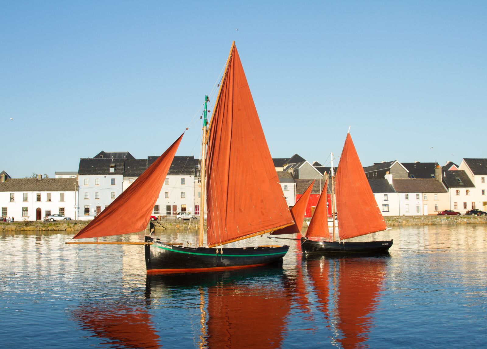 Canon EOS 7D + Canon EF 24-105mm F4L IS USM sample photo. Galway hookers, traditional sailing photography