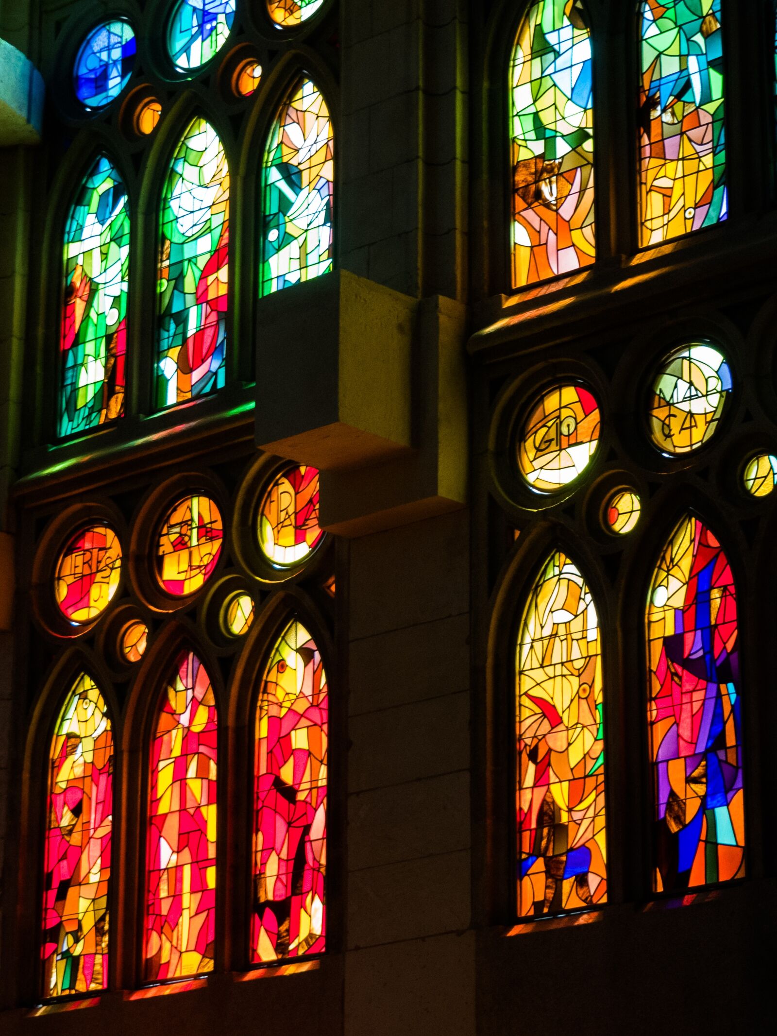 Olympus OM-D E-M5 II sample photo. Stained glass window, cathedral photography