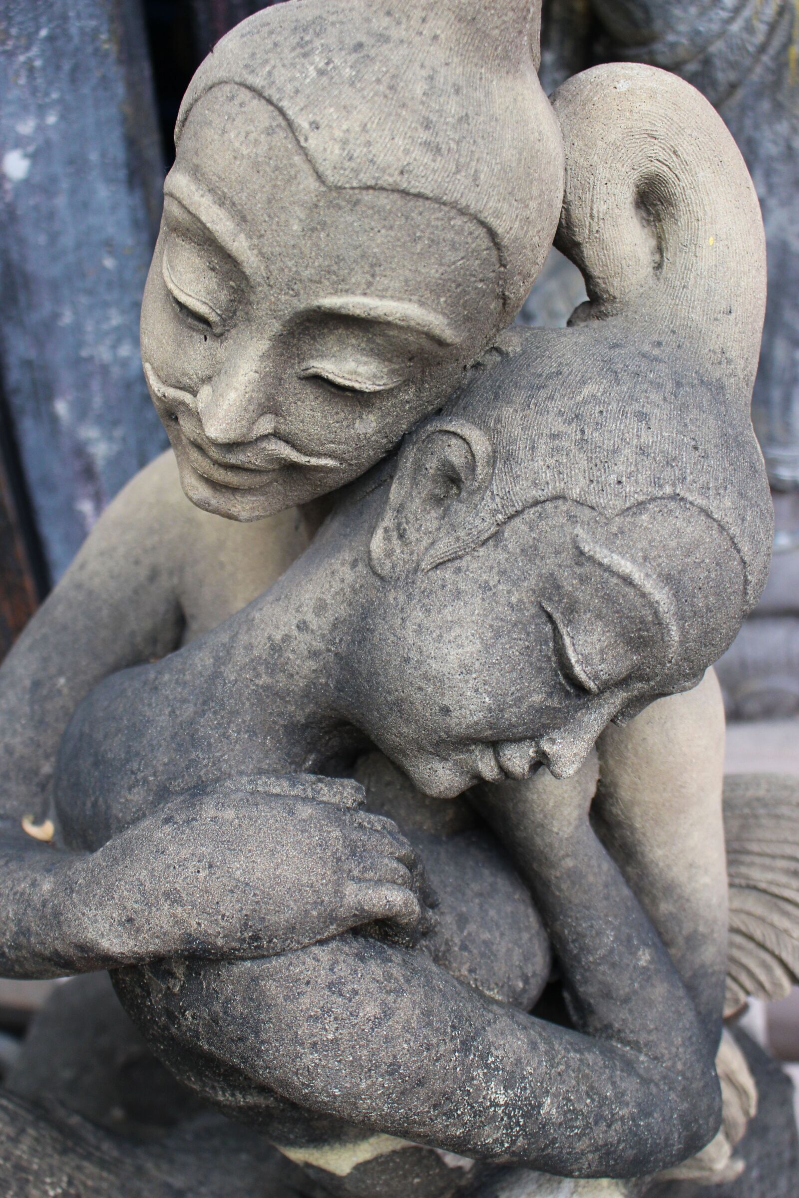 Canon EOS 700D (EOS Rebel T5i / EOS Kiss X7i) sample photo. Stone statue, lovers, stone photography