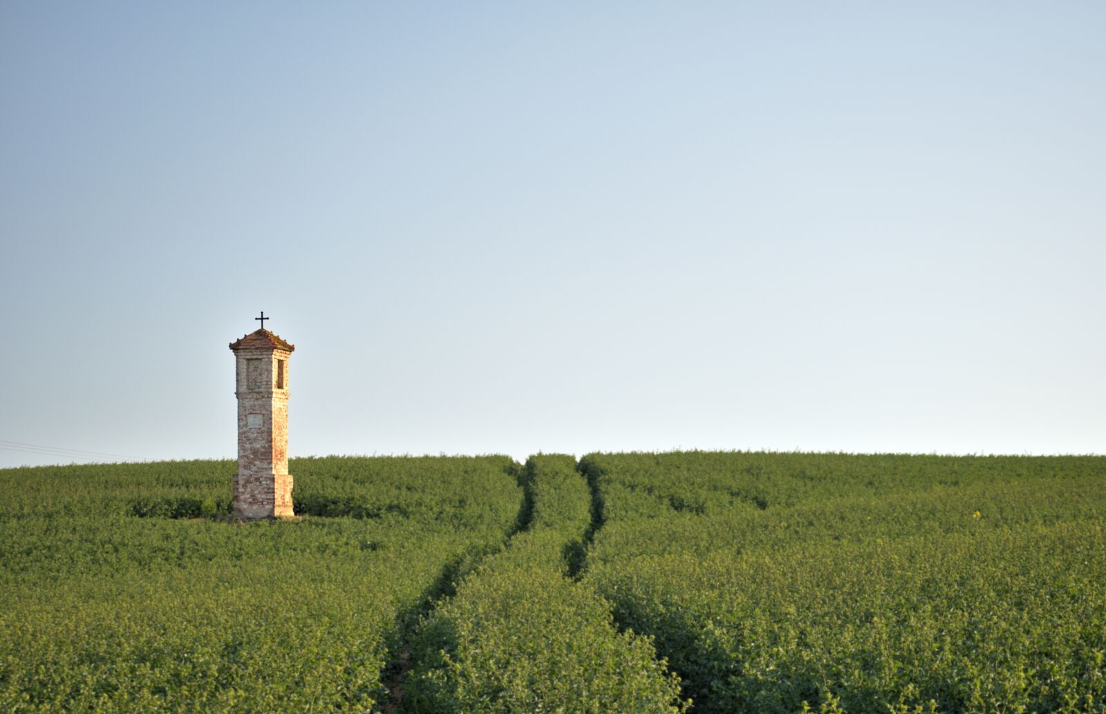 Nikon D5600 sample photo. Chapel, meadow, field photography