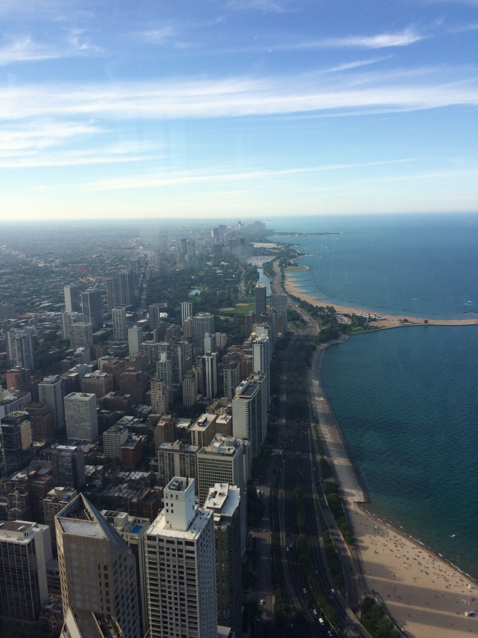 iPhone 5s back camera 4.15mm f/2.2 sample photo. Beach, chicago, city, city photography